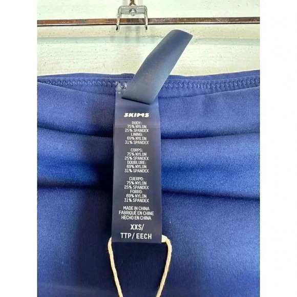 NWT • SKIMS SWIM • XXS • Sculpting Slim Fold Over Bikini Bottom • Midnight Blue - Picture 9 of 13